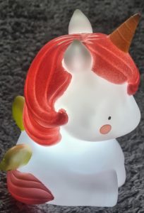 Einhorn Lampe von a little love company leuchtend